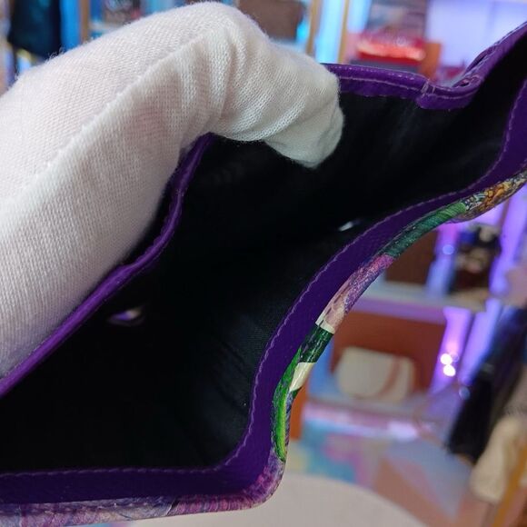 D&G Limited Edition Rare Purple Leather Floral Daisy Compact Tri-Fold Wallet - Picture 9 of 11